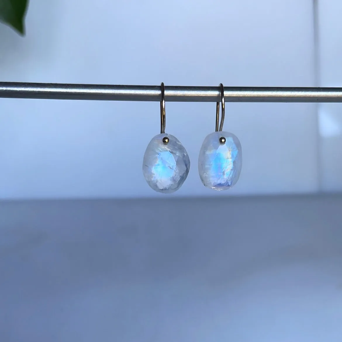 Rainbow moonstone midi earring